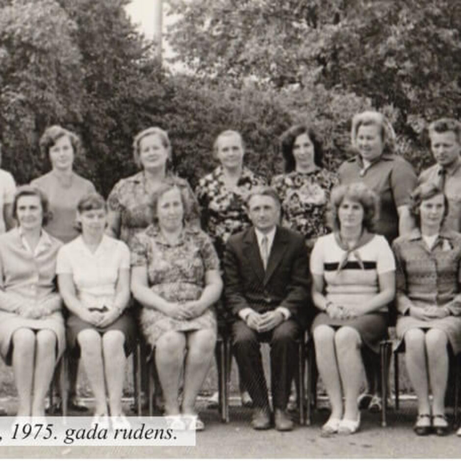 Skolotāju kolektīvs, 1975. gada rudens